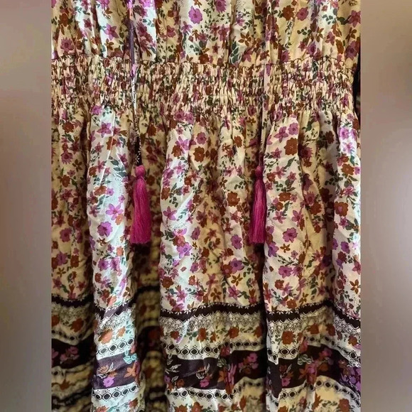 VICI floral dress (size L) - Picture 4 of 9